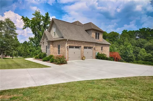Winston Salem, NC 27127,510 Willow Ridge LN
