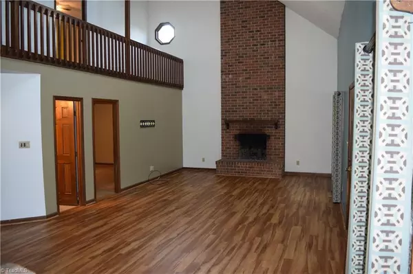 Summerfield, NC 27358,7637 Deboe RD