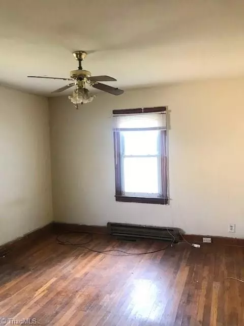 1906 Butler ST, Winston Salem, NC 27107