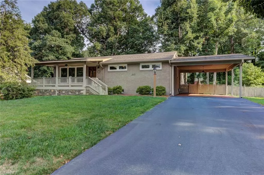 High Point, NC 27265,1210 Brookdale AVE