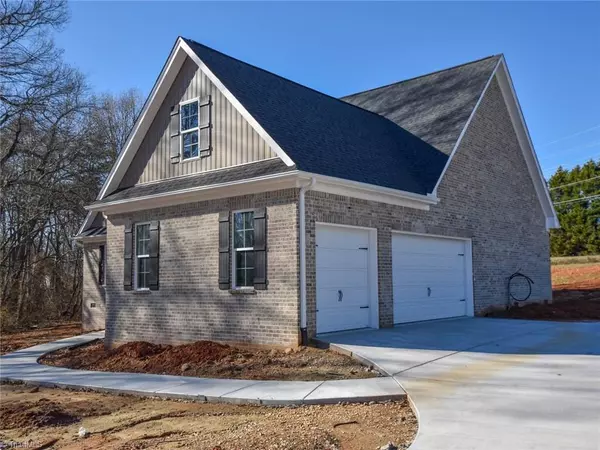 Winston Salem, NC 27107,182 Indigo CT