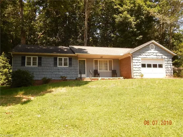 221 Laurel Mountain RD, North Wilkesboro, NC 28659