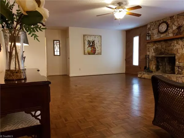 Mocksville, NC 27028,2645 Farmington RD