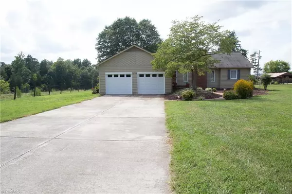 Mocksville, NC 27028,2645 Farmington RD