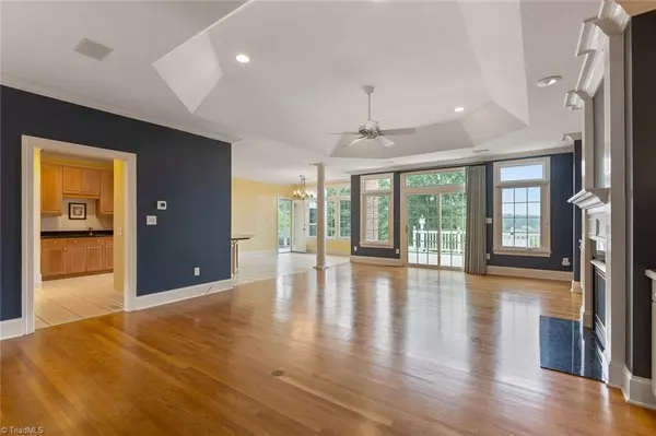 High Point, NC 27262,2818 Churchill CT