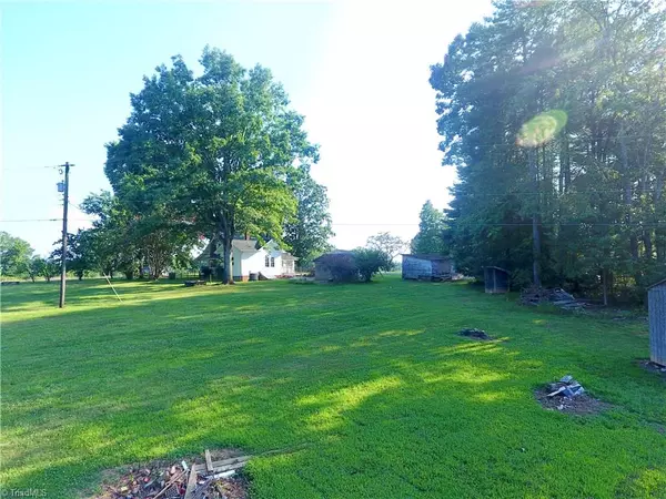 Hays, NC 28635,257 Brewer RD