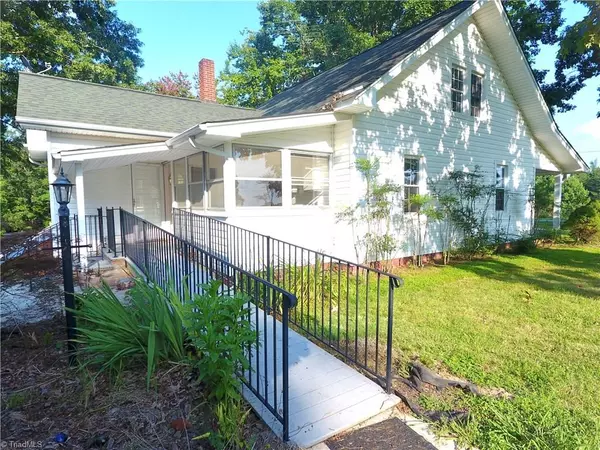 Hays, NC 28635,257 Brewer RD