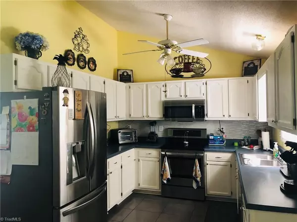 Randleman, NC 27317,4280 Fox ST