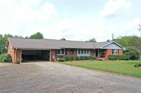 Mocksville, NC 27028,3037 US Highway 64 E