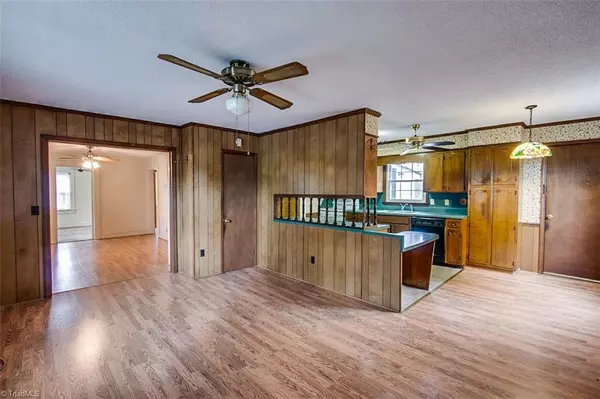 Ramseur, NC 27316,854 NC Highway 22