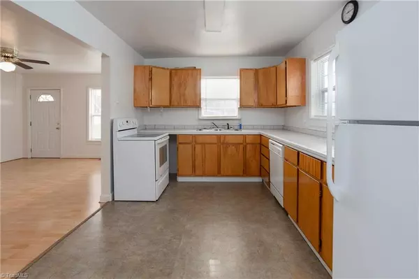 Archdale, NC 27263,302 Cloverdale DR