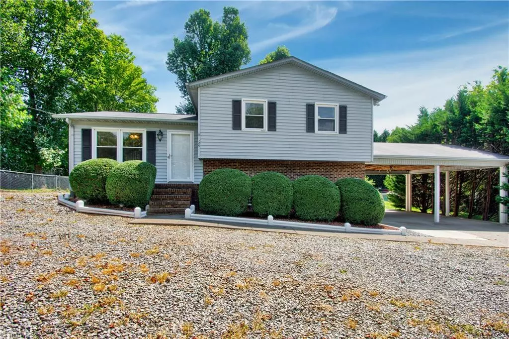 King, NC 27021,129 Maple Ridge DR