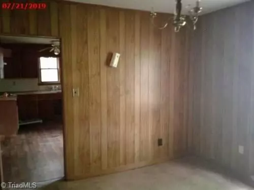 High Point, NC 27262,1202 Montlieu AVE