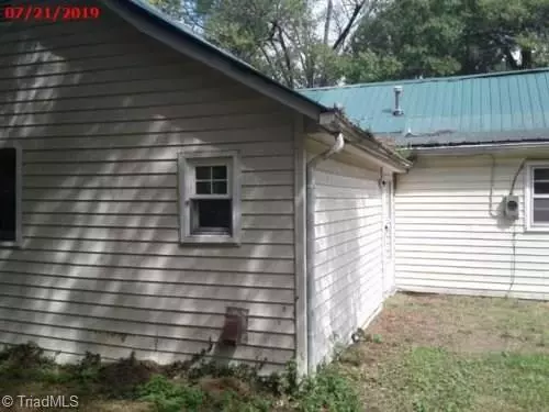 High Point, NC 27262,1202 Montlieu AVE