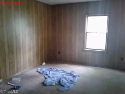 High Point, NC 27262,1202 Montlieu AVE