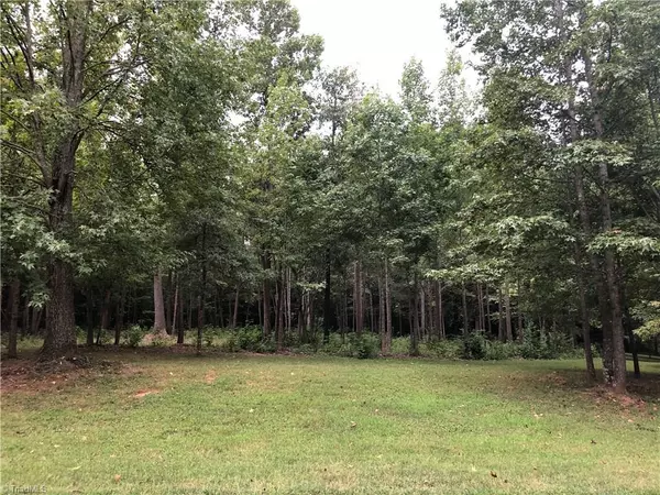 500 Stonegate LN,  Winston Salem,  NC 27104