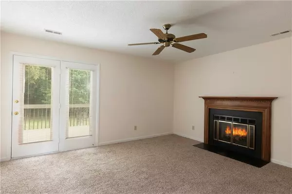 King, NC 27021,224 Winfield DR