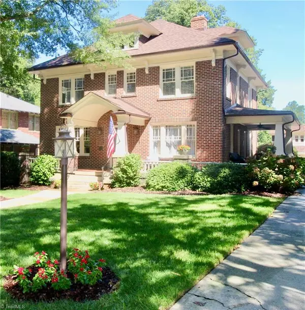 High Point, NC 27262,329 Woodrow AVE