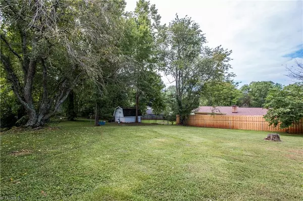 King, NC 27021,117 Stokes Forest DR