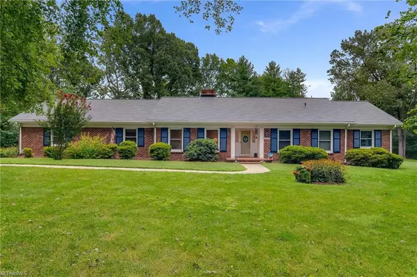 4208 Aberdare DR, High Point, NC 27265