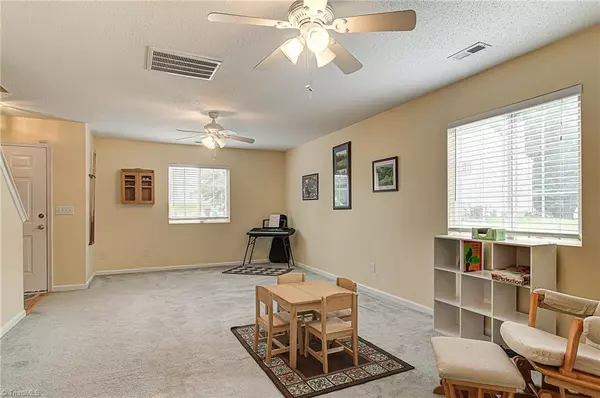 High Point, NC 27260,3368 Wiliton WAY