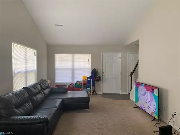 High Point, NC 27263,904 Norton ST