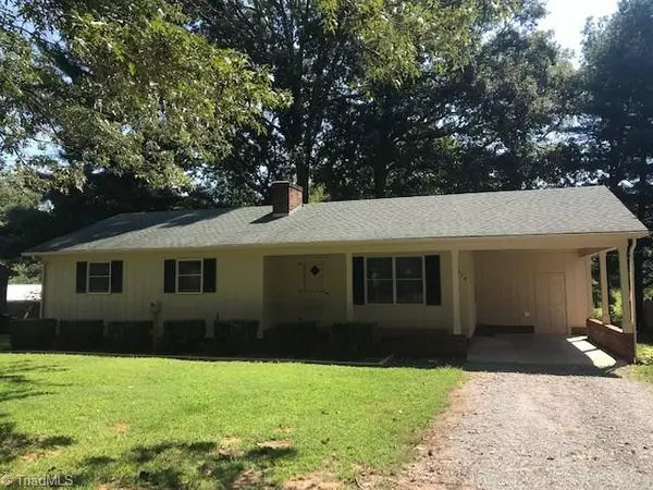 Ramseur, NC 27316,314 Forestview ST