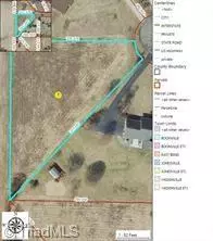 Lot 33 Twin Lakes CT, East Bend, NC 27018
