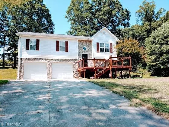 2115 Blue Ridge CIR, Lenoir, NC 28645