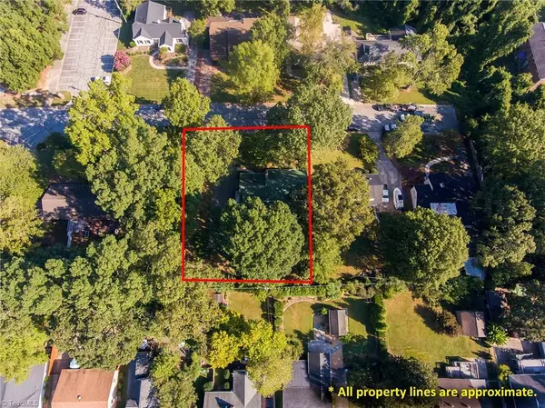 High Point, NC 27262,711 Quaker LN