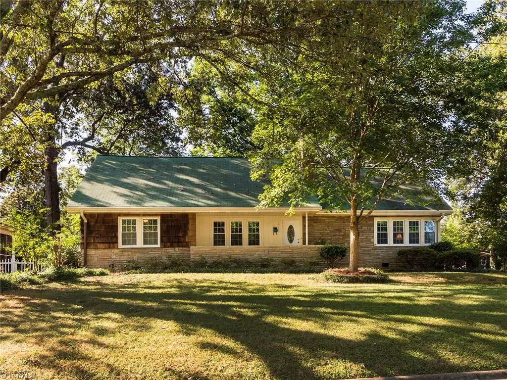 High Point, NC 27262,711 Quaker LN