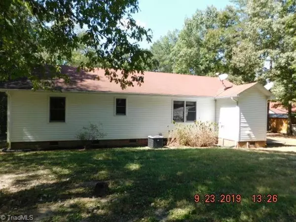 Asheboro, NC 27205,1871 Woodglo DR