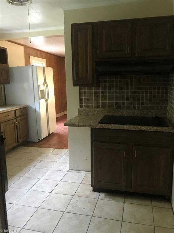 Lexington, NC 27292,194 Lester DR