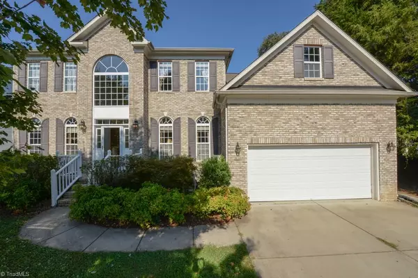 2959 Shady View DR, High Point, NC 27265