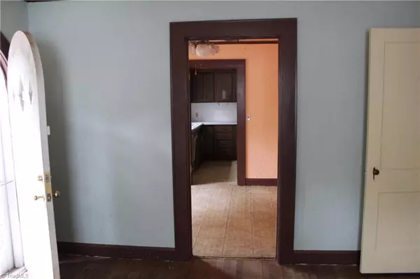 High Point, NC 27262,1822 Welborn ST