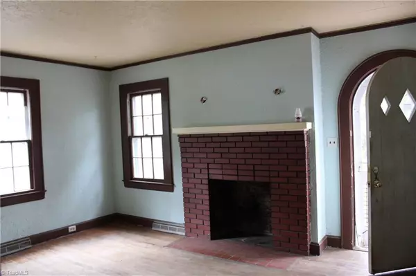 High Point, NC 27262,1822 Welborn ST