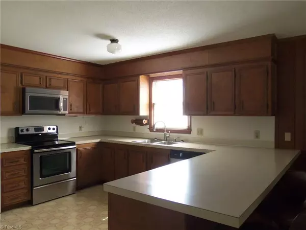 Winston Salem, NC 27107,254 Georgia LN