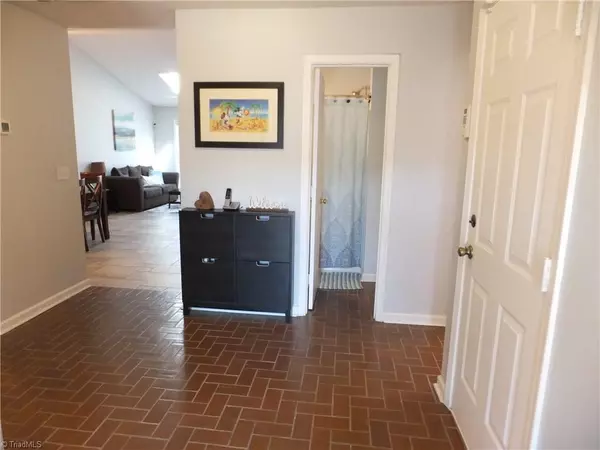 High Point, NC 27265,4420 Single Tree LN