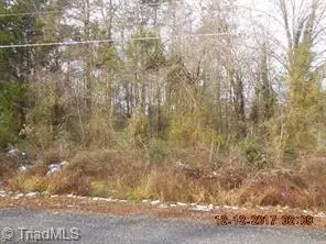 306 Cedarwood TRL, High Point, NC 27265