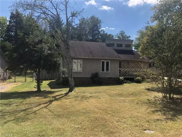 512 Old Mill RD, High Point, NC 27265