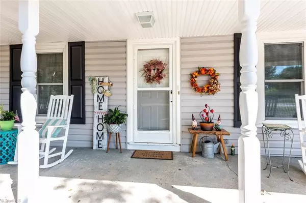 Linwood, NC 27299,230 Lakeview Church RD