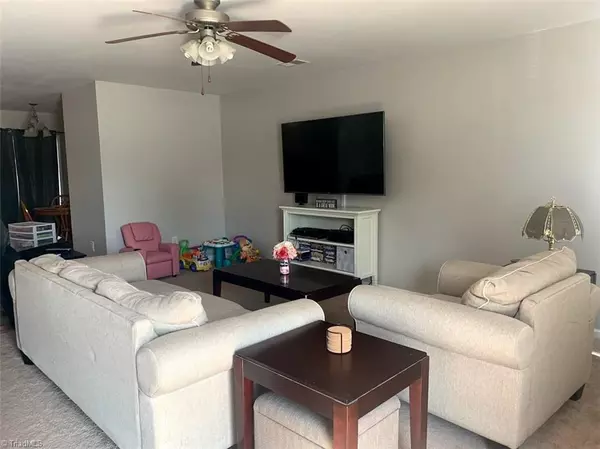 High Point, NC 27265,3859 Hickswood Creek DR