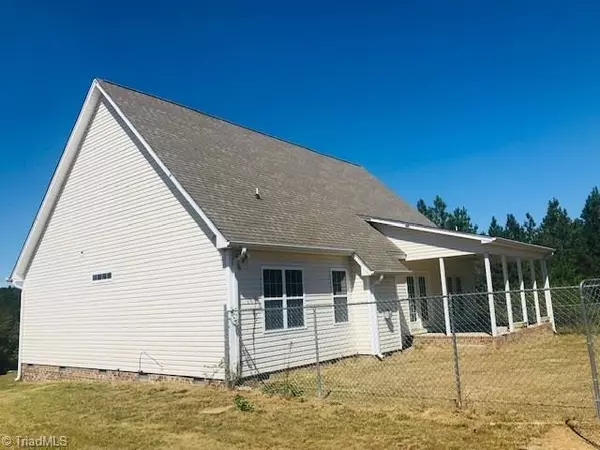 Ramseur, NC 27316,942 Wright Country RD