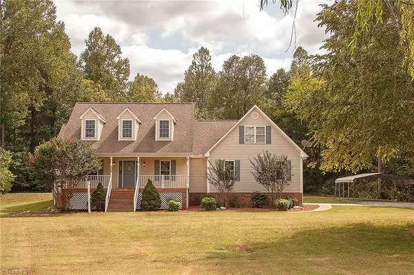 2063 Charles PL, Pleasant Garden, NC 27313