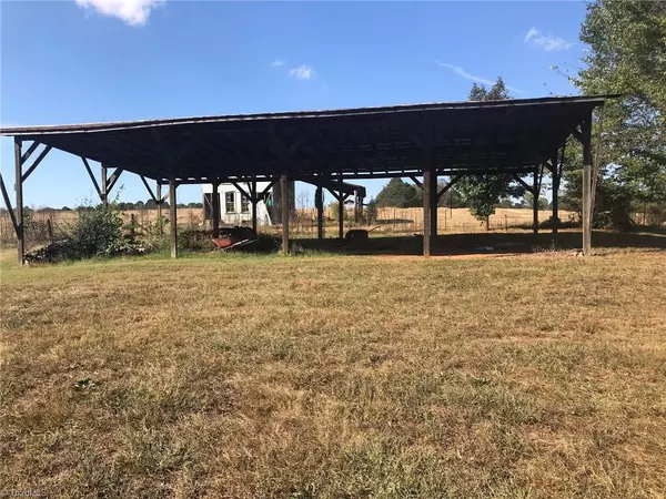 Hamptonville, NC 27020,1557 Union Baptist Church RD