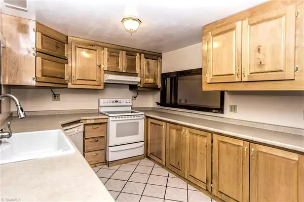 Mocksville, NC 27028,245 Feezor RD