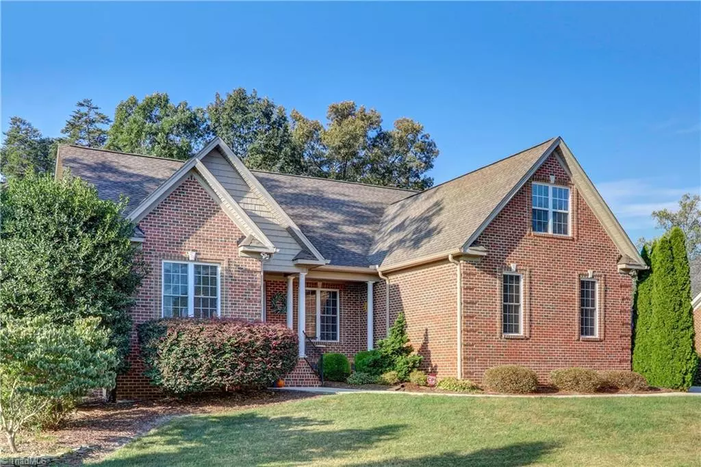 Oak Ridge, NC 27310,8909 Grove Park DR