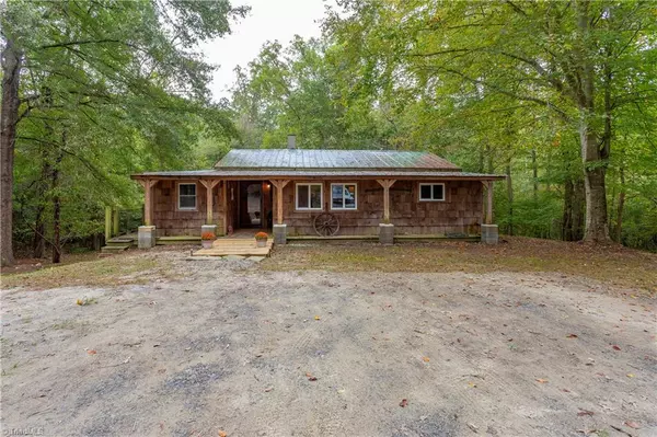 5860 Spainhour Mill RD, Tobaccoville, NC 27050