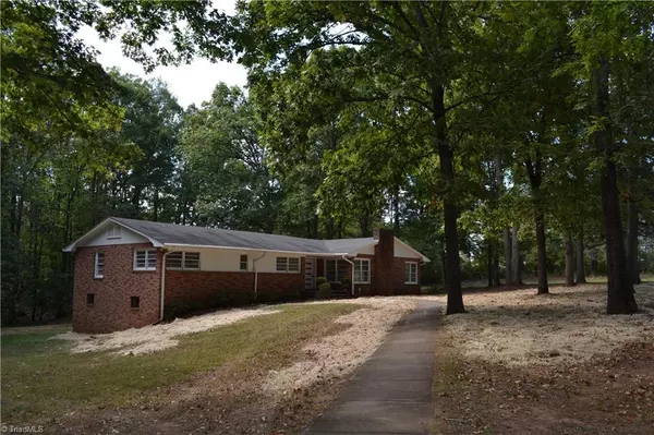 Mayodan, NC 27027,202 River RD