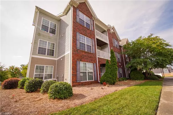 3773 Marble DR #2A, High Point, NC 27265